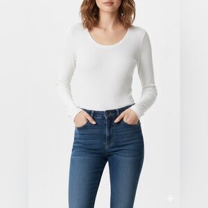Abercrombie & Fitch Women's White Ribbed Long Sleeve Bodysuit - Soft A&F, XL